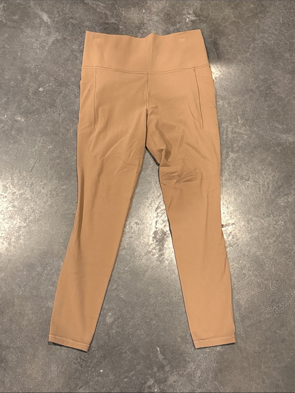 Athleta salutation stash tight High-Rise Tan Women's Active Leggings
